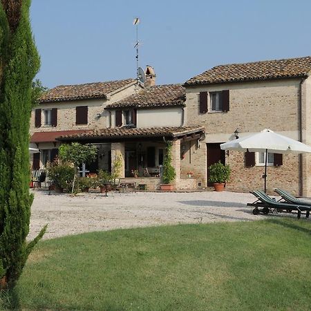 Bed and Breakfast Casa Sorgente San Costanzo Экстерьер фото